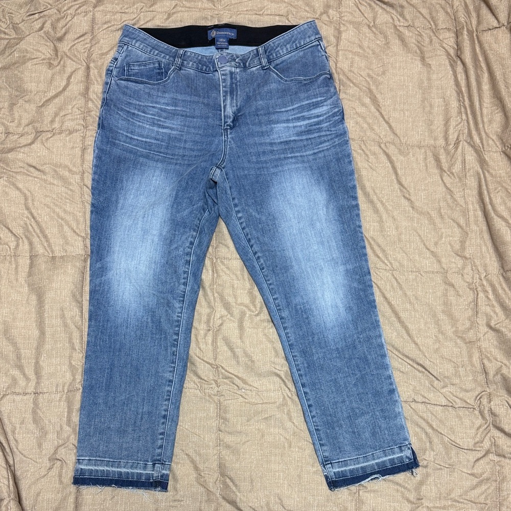 Democracy “Ab”solution Cropped Ankle Jeans Raw Hem 16W Slimming Silhouette
